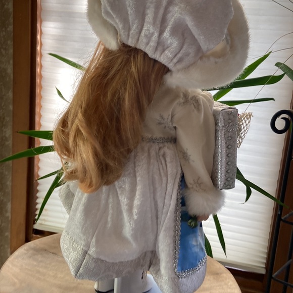 Ready for Christmas? Gabriella is waiting for a new owner - Picture 5 of 5